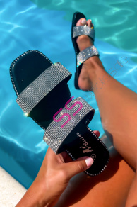 Šľapky zdobené kamienkami ONELLA+