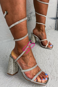 Elegantné sandále zdobené kamienkami WILLOW+