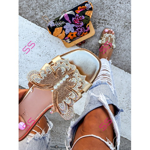 Dámske šľapky zdobené kamienkami LAYLA-