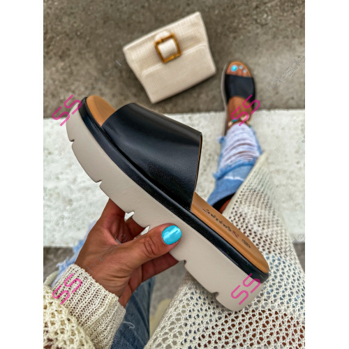 Čierne dámske šľapky LORANA-