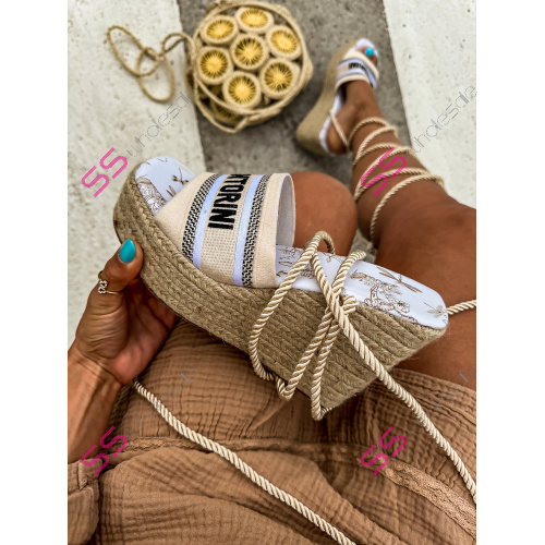 Platformové sandále na viazanie CRISTINA-