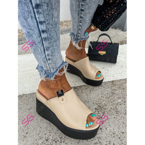 Béžové platformové šľapky JESSAMINE-