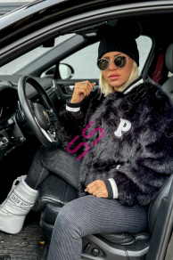 Kožušinková bombera v college štýle IVORY+