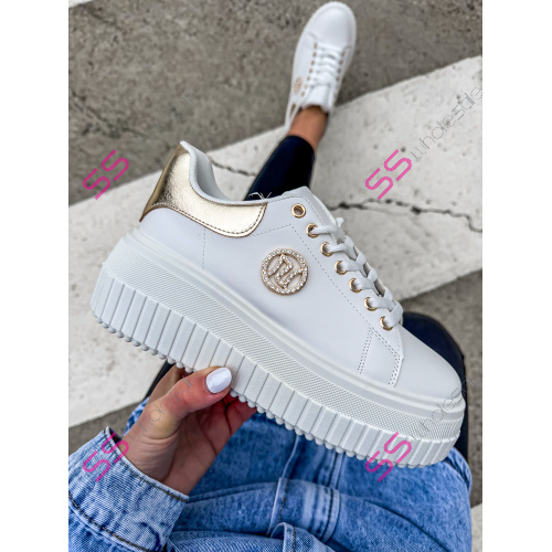 Platformové tenisky so zlatými detailmi AGATHA-