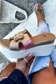 Platformové šľapky s ozdobou DESIREA+