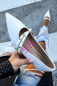 Balerínky zdobené zlatými nitmi VIOLA