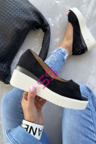 Semišové sandále na platforme CORDELL-