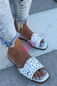 Šľapky zdobené striebornými kamienkami LAMIA-