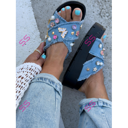 Denim šľapky zdobené kamienkami COLLINS