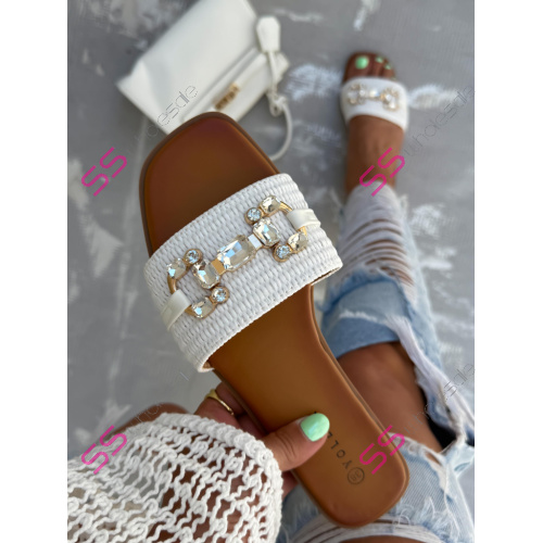 Dámske šľapky so striebornou ozdobou ARUNA-