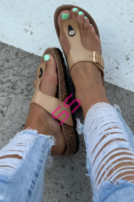 Dámske šľapky so zlatou ozdobou PAULINA-