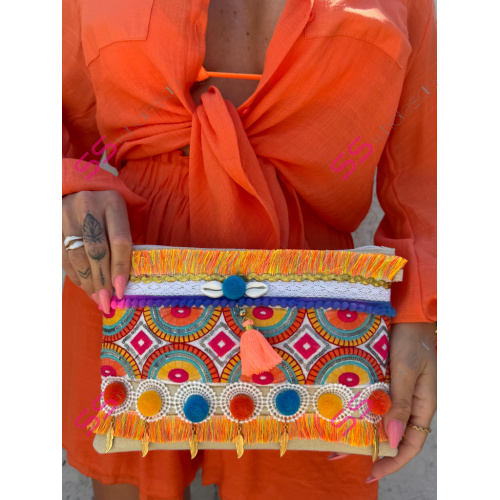 Vyšívaná kabelka ESTERA-