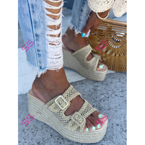 Platformové háčkované šľapky CORALA-