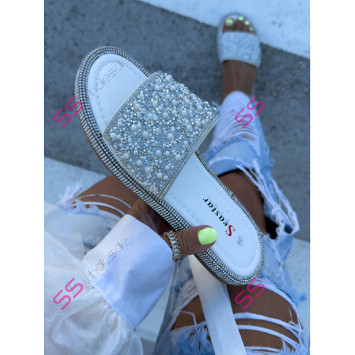 Šľapky zdobené kamienkami SHIRLEY-