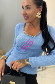 Vrúbkovaný pulóver zdobený kamienkami MILA+