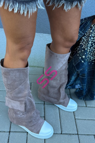 Extravagantné vysoké čižmy SHAYNA+