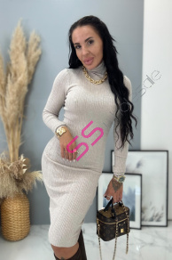 Vrúbkované rolákové šaty MANCY+