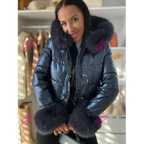 Bunda s kožušinou a kapucňou ADRENA