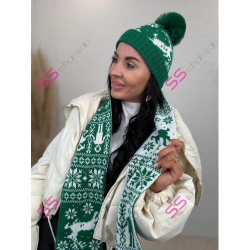Vzorovaná teplá čiapka s brmbolcom a šálom