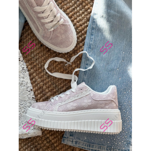 Trblietavé tenisky zdobené čipkou ANIRMA