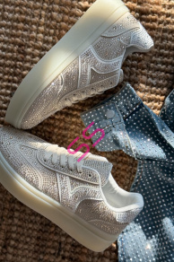 Platformové tenisky zdobené kamienkami CHILA