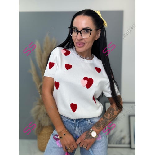 Pletený pulóver so srdiečkami LOVERA