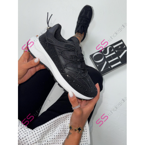 Platformové tenisky zdobené kamienkami ALISEA