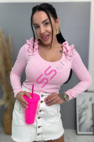 Rebrovaný top s volánom na ramene MARLONA